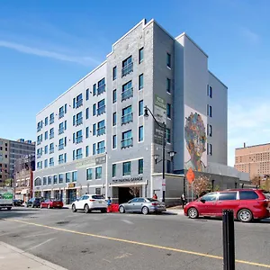 Rhythm & Blues Free Park 2bd-2bth Near Ewr-penn-prudential Newark