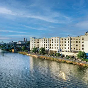 3* Hotel Hampton & Newark-harrison-riverwalk