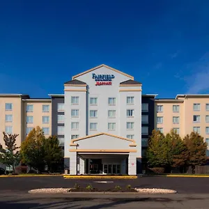Fairfield & By Marriott Liberty International Airport Hotel
