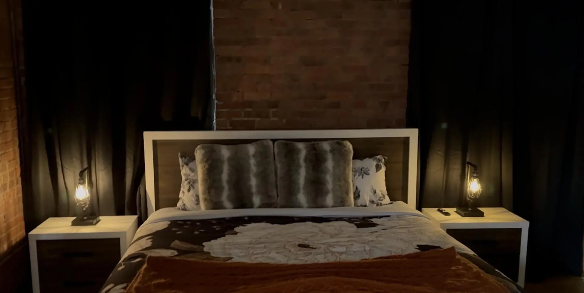 Brick City Loft Newark 0*,